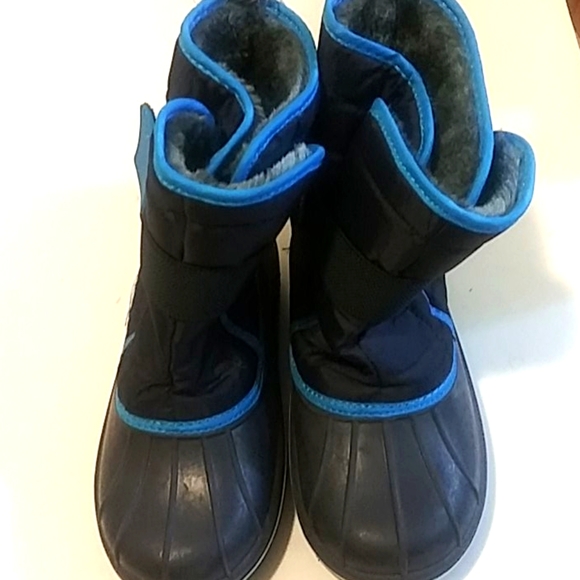 boys snow boots size 13